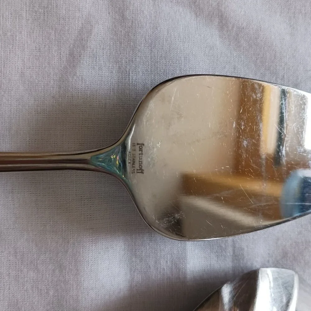 Fortunoff FTU26 Korea 18/8 Stainless Steel 4-pc 2 Serving Spoons Meat Fork‎ Pie